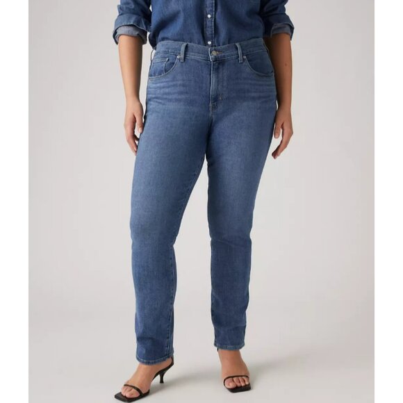 Levi's | Classic Straight Fit Jeans In Medium Wash - Picture 2 of 16